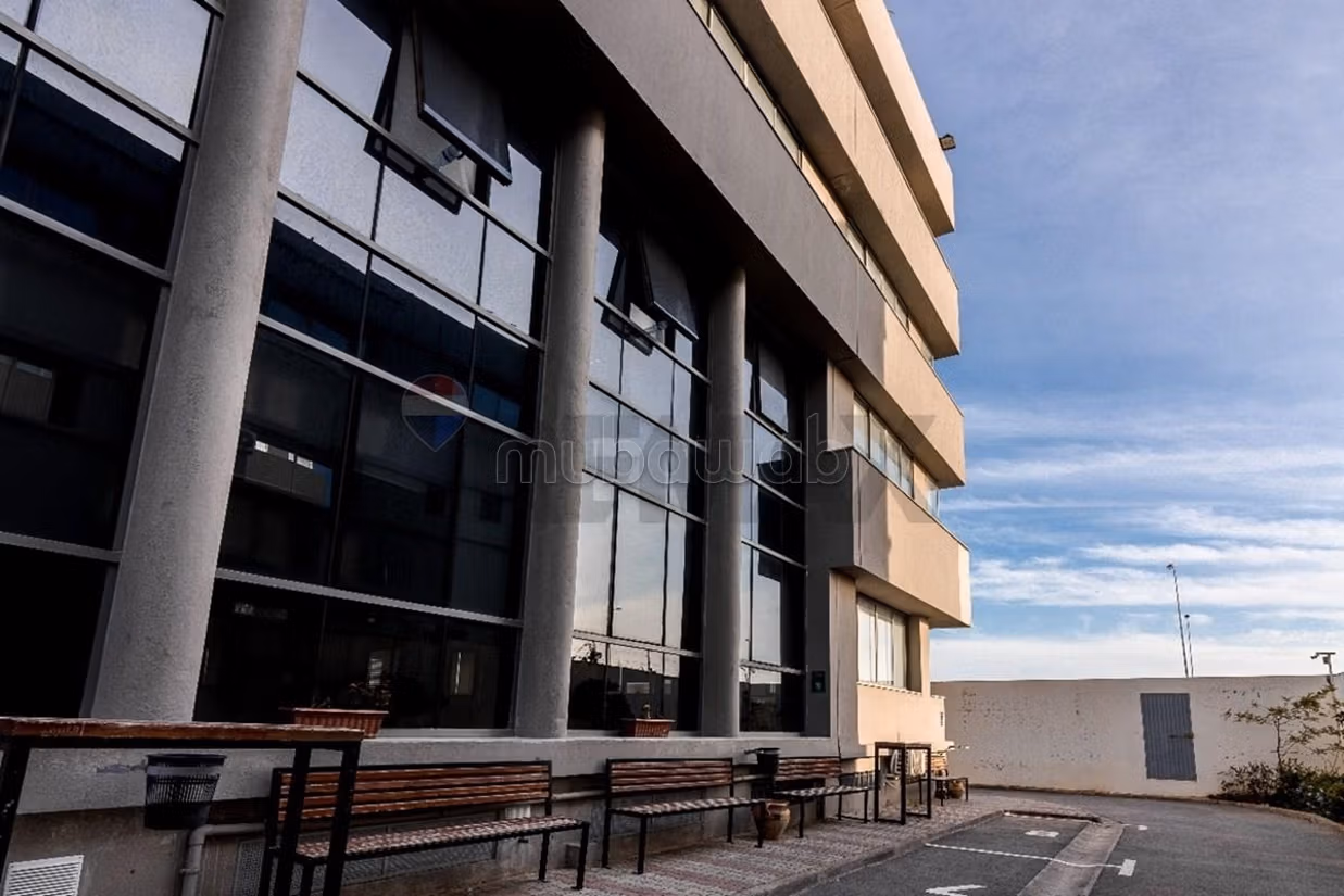In affitto edificio per uffici di 3622 m² al Lago 3
