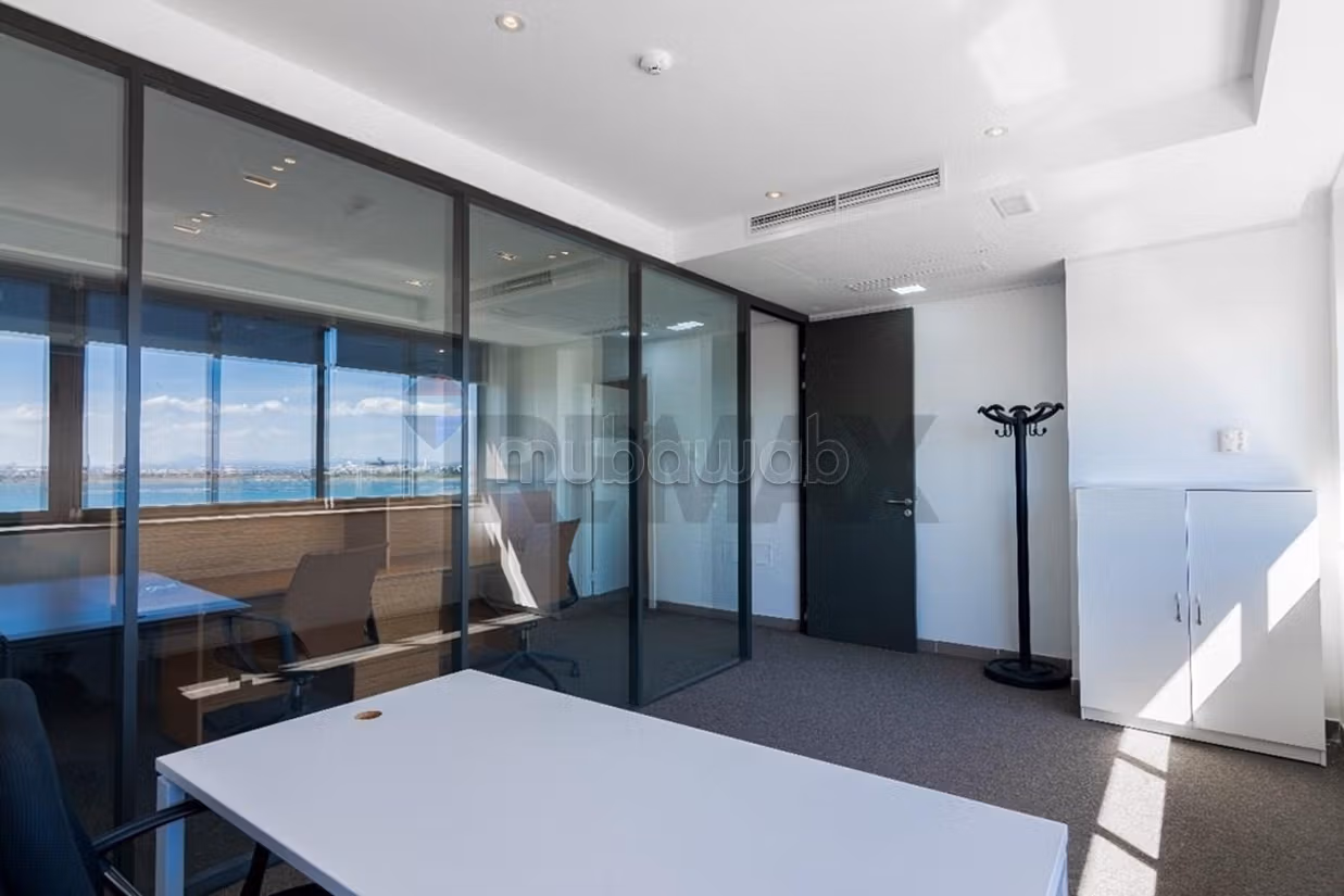 In affitto edificio per uffici di 3622 m² al Lago 3