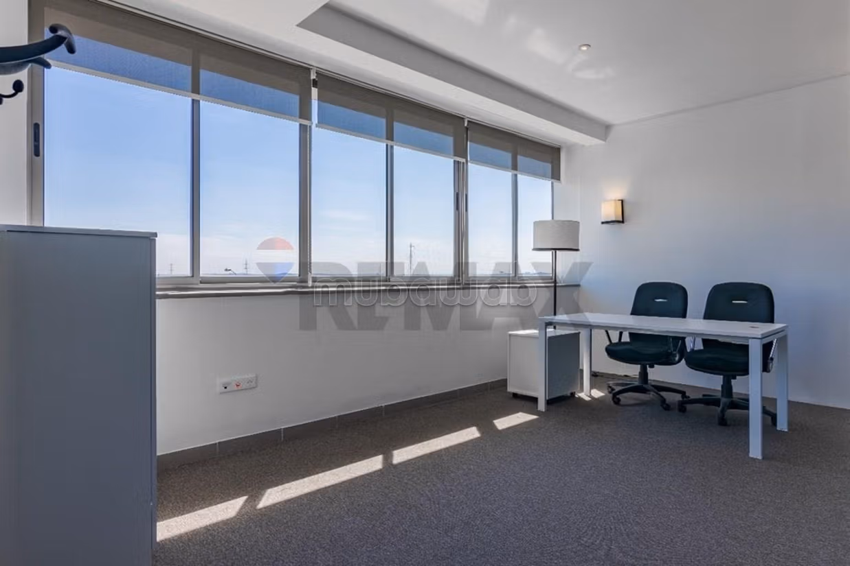 In affitto edificio per uffici di 3622 m² al Lago 3