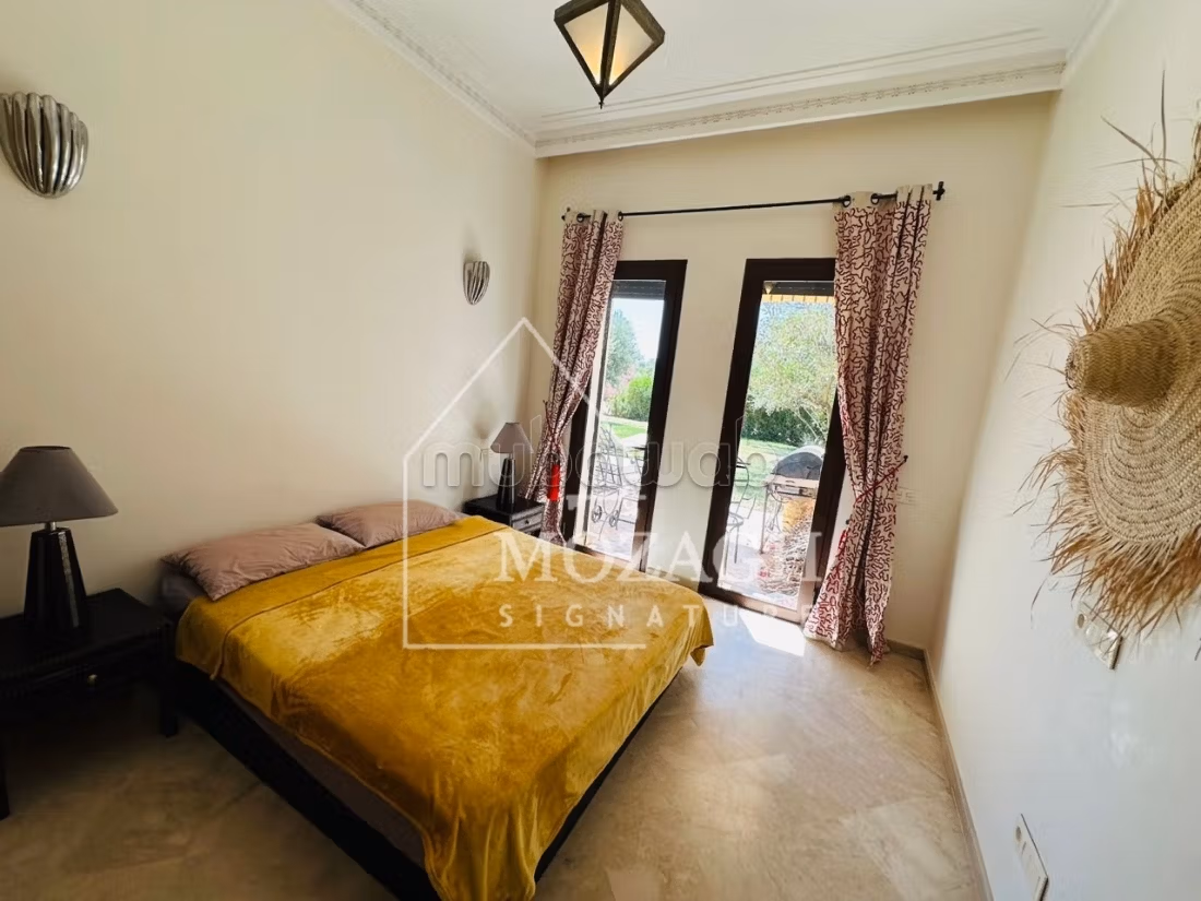 Superb single-storey villa VNA 900m² with private pool