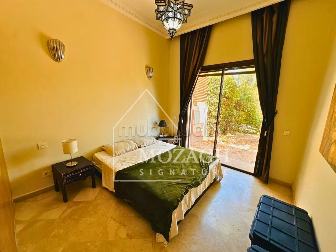 Superb single-storey villa VNA 900m² with private pool