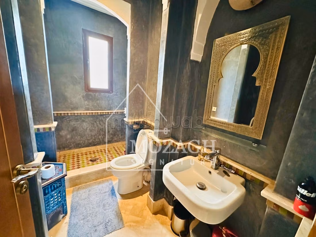Superb single-storey villa VNA 900m² with private pool