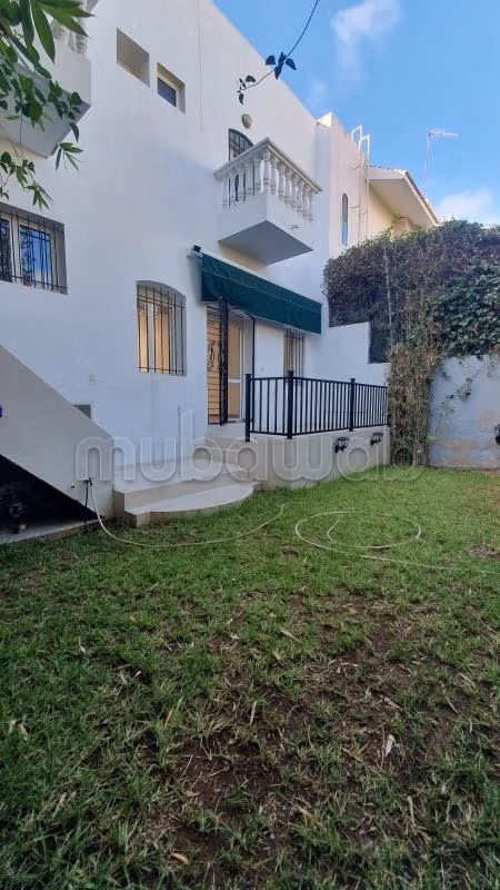 Villa for rent in Cil