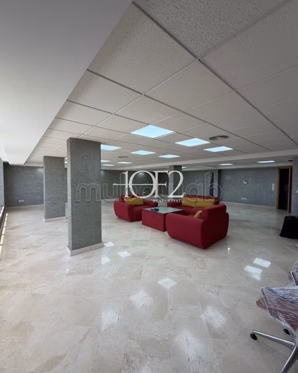 Bureau à louer – Rond Point Tétouan, Tanger