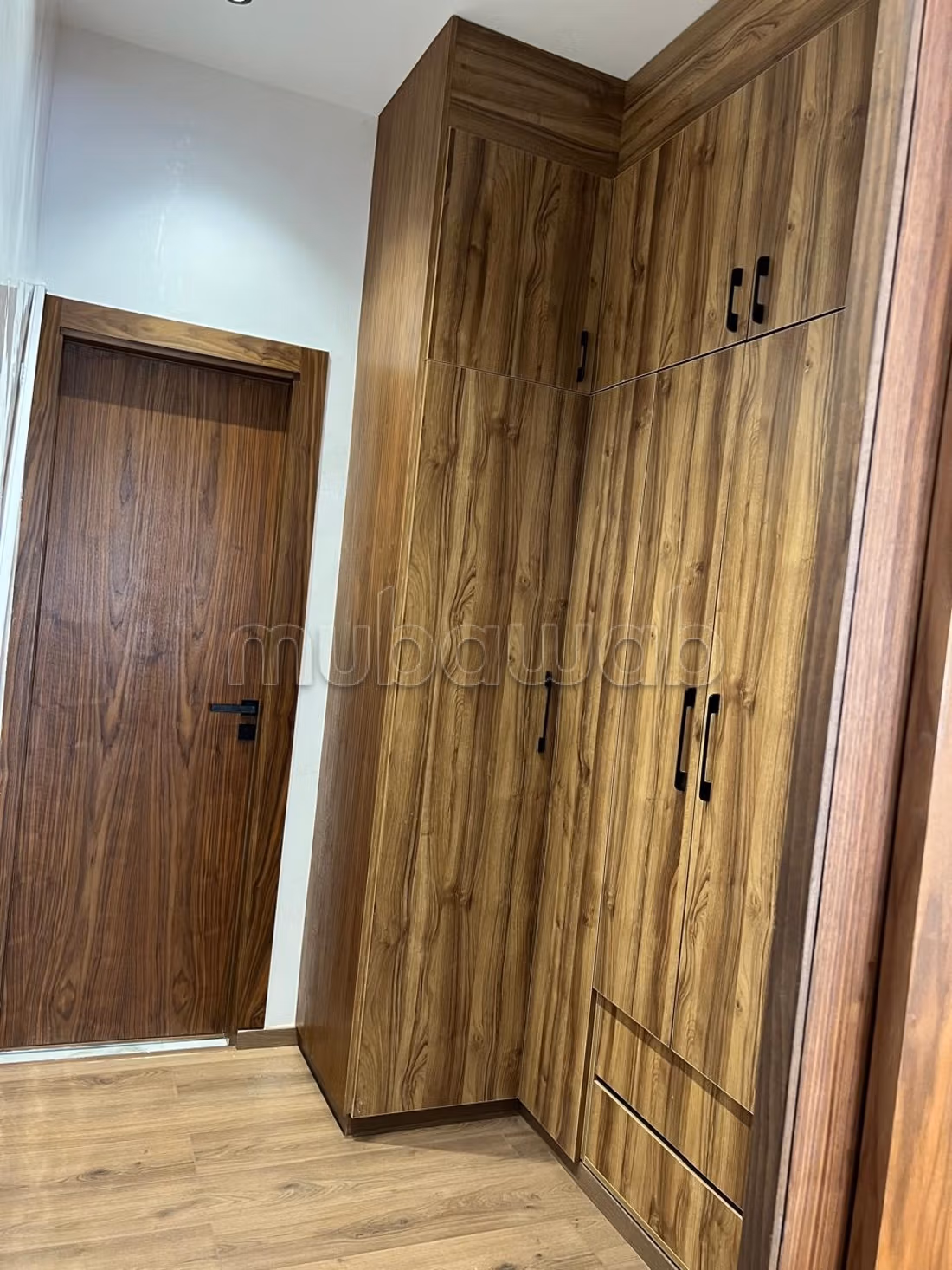 300 m luxe villa te koop in Chrifia. 3 comfortabele slaapkamers. Goed ingericht