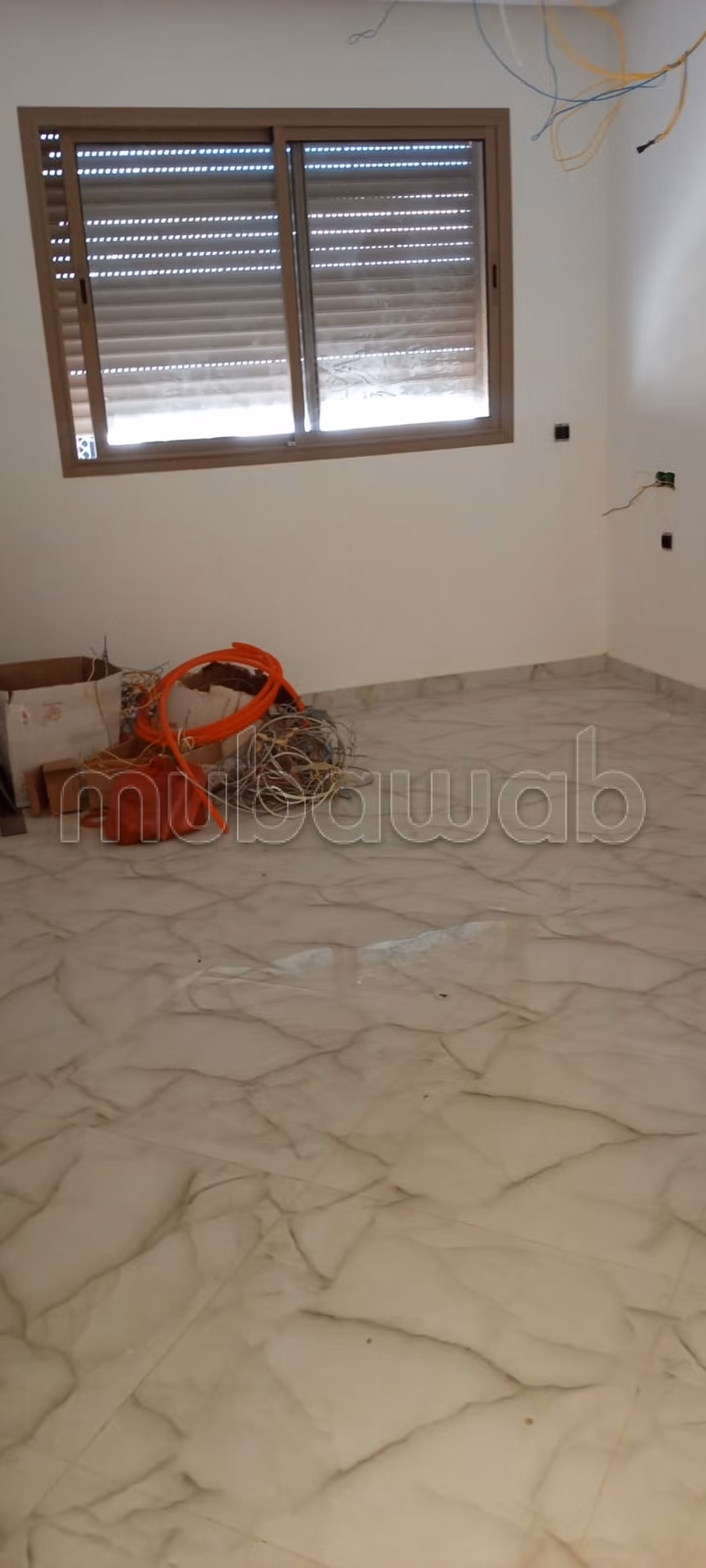 Vente d’une R2 commercial sur wifak temara — 2