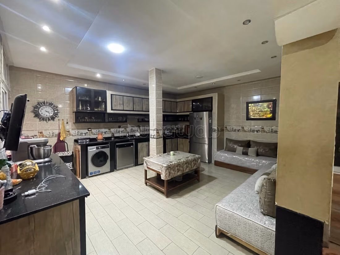 Maison à vendre. Petite surface de 122 m²