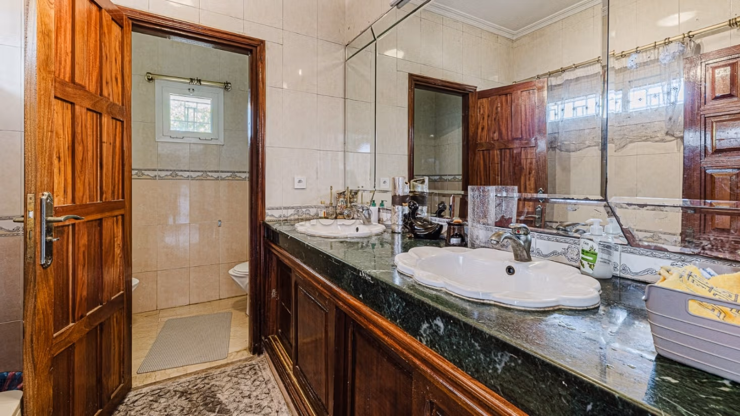 Villa 451 m2 to refresh Ain Diab in tranquility
