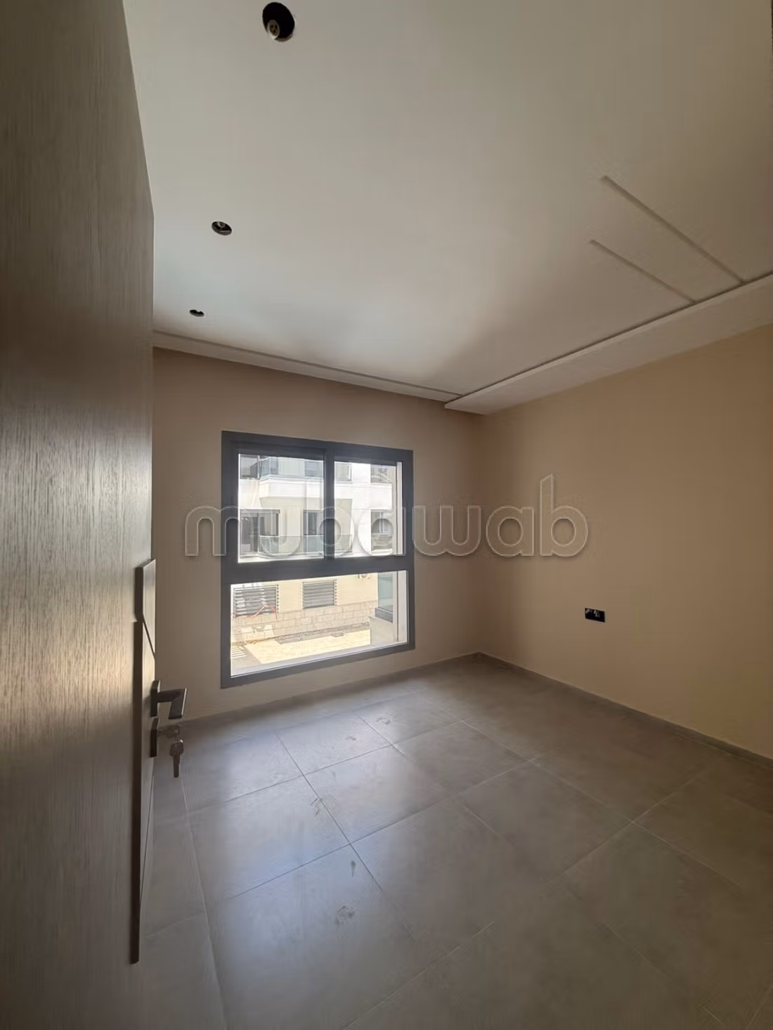 Hermoso apartamento en venta en Martil. 2 habitaciones. Servicio de portero, hermosa piscina