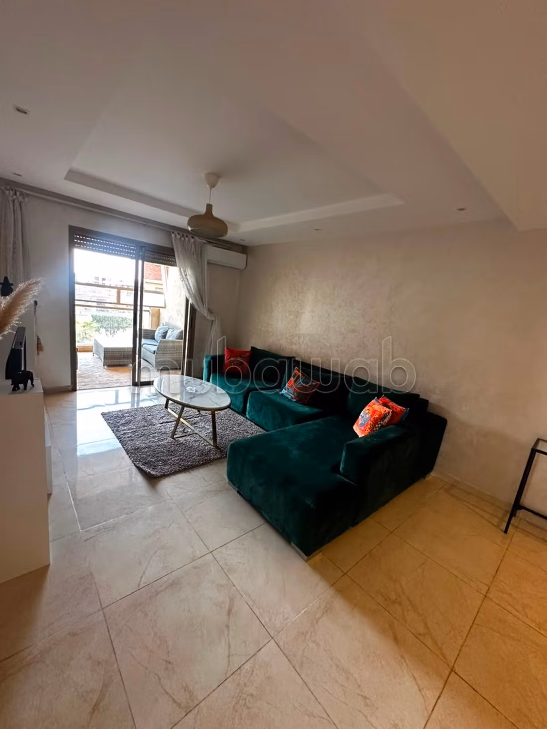 Appart meublé piscine près Av M6 
route Ourika — 4