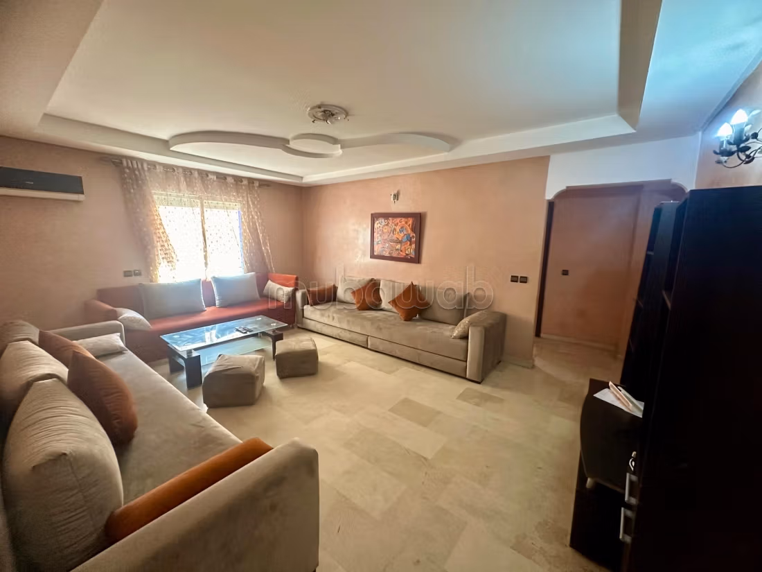 Studio meublé avec 2 cours Guéliz près hôtel Kabir
