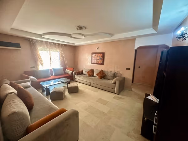 Studio arredato con 2 cortili a Gueliz vicino all'hotel Kabir