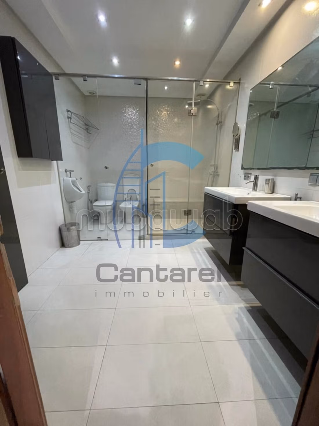 Bright Apartment Location 2nd March