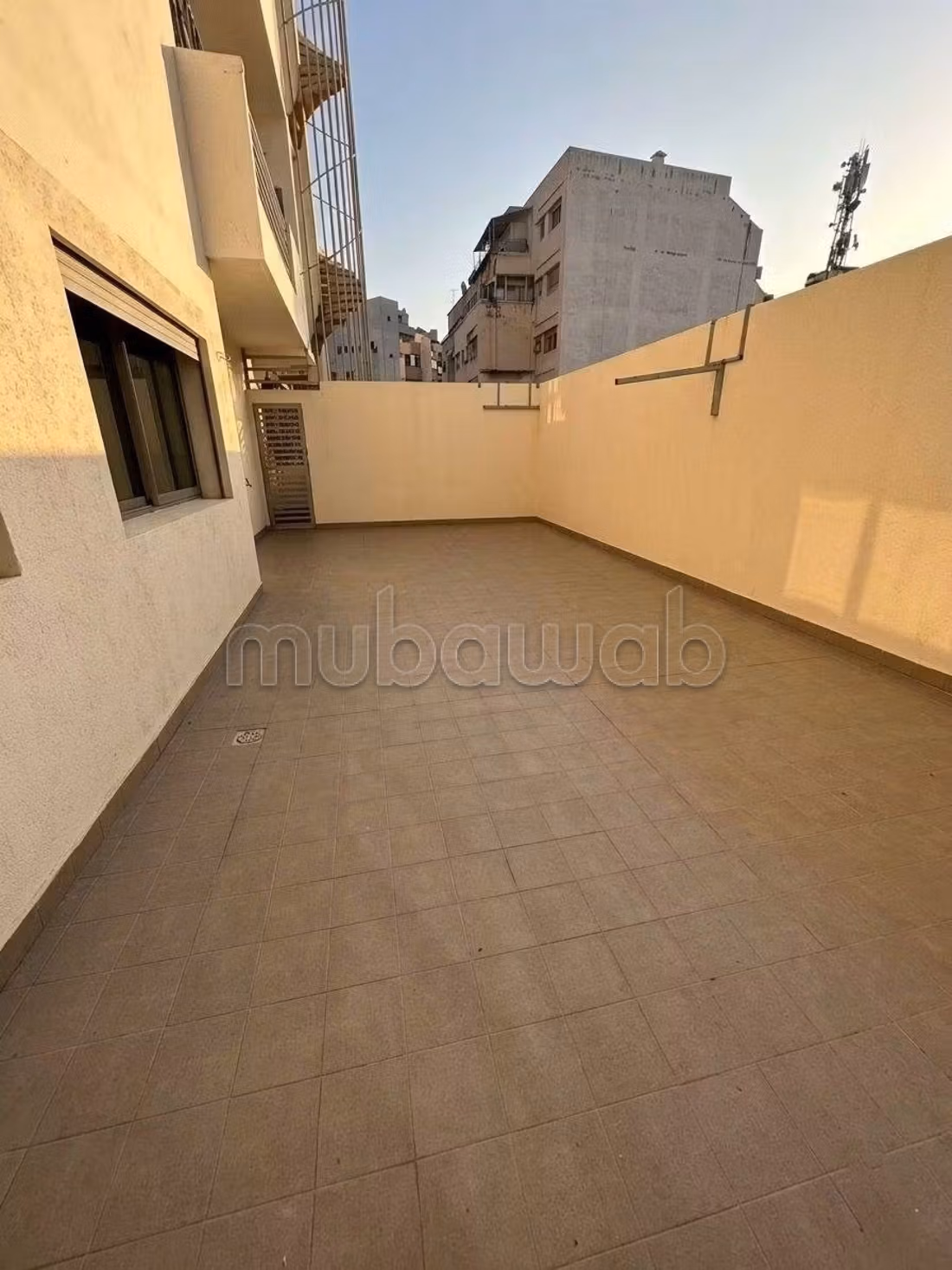 Appartement haut standing à louer – anfa park / cfc – grande terrasse — 4