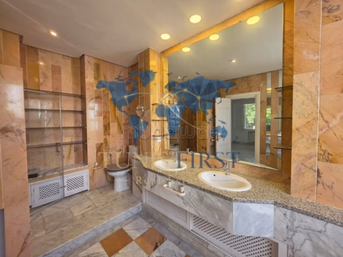 A louer villa d'exception avec jardin et piscine à