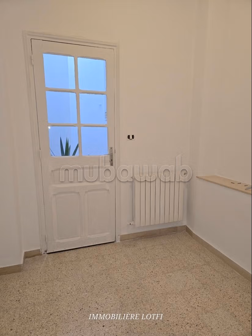 Superbo appartamento in affitto a La Marsa. Superficie totale di 155 m²