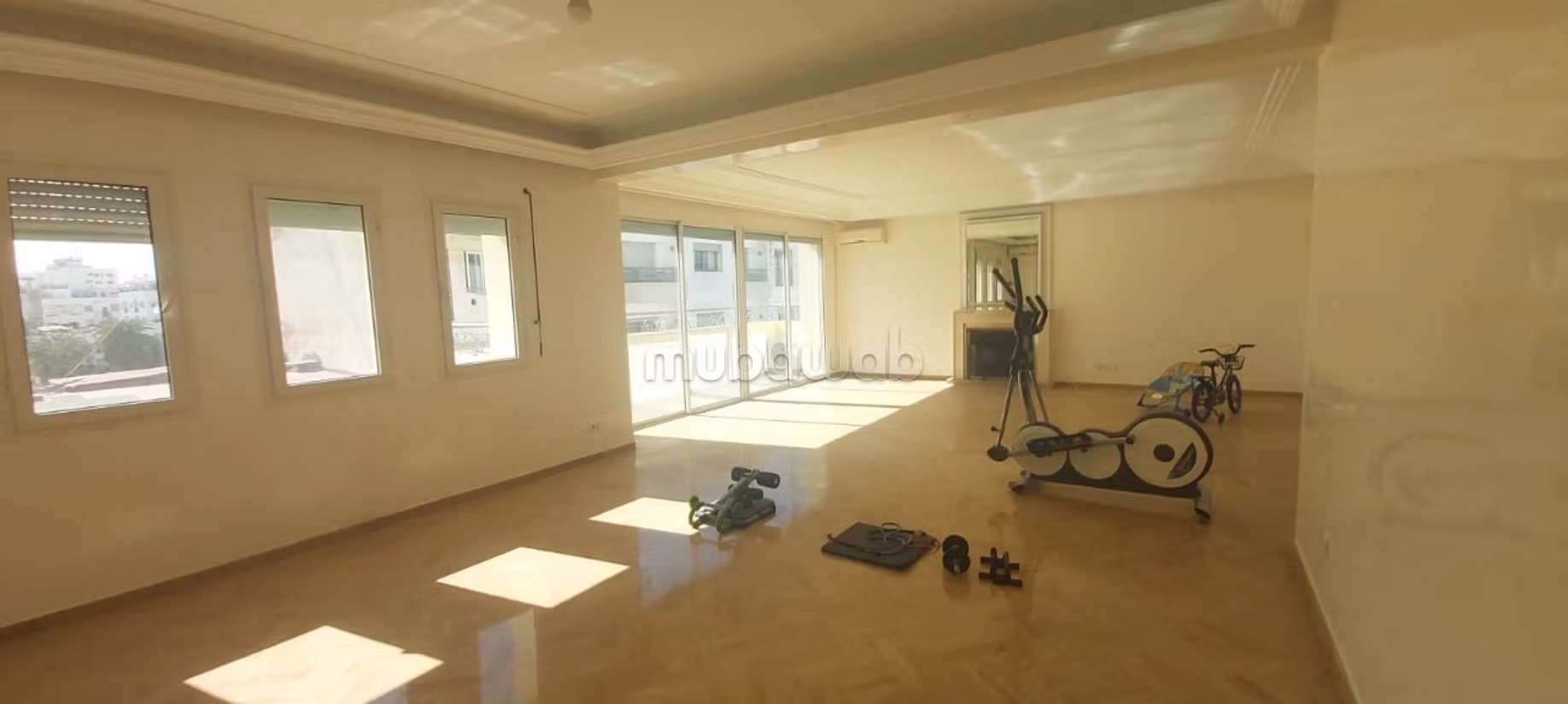 Appartement de 200 m² en dernier étage – Gauthier — 2