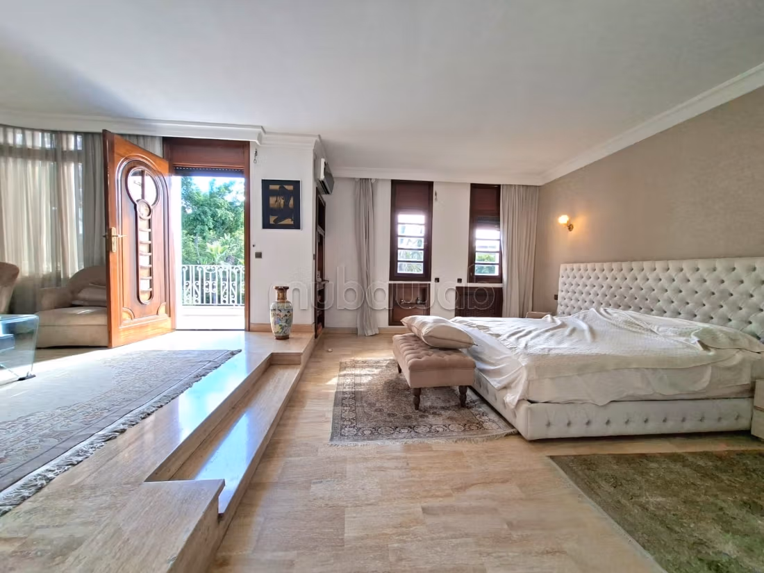Exceptional villa with 5 bedrooms in California