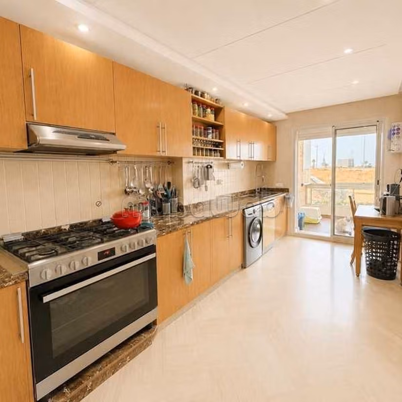 Apartamento en Venta de 197.0 m² en Dar Bouazza, Tamaris1