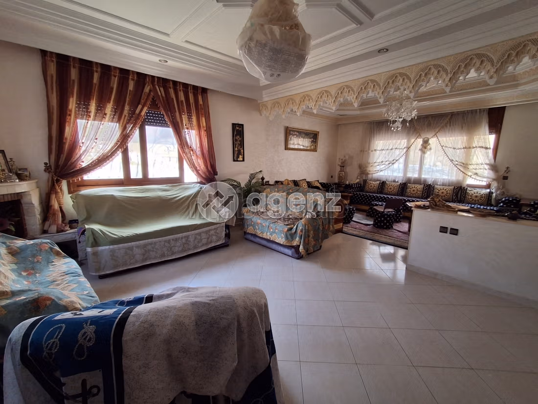 Villa à vendre 307 m², 4 chambres Autre Skhirate Témara