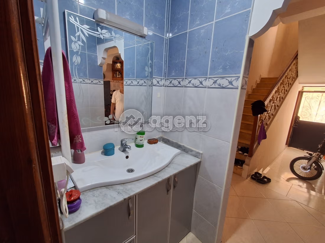 Villa à vendre 307 m², 4 chambres Autre Skhirate Témara