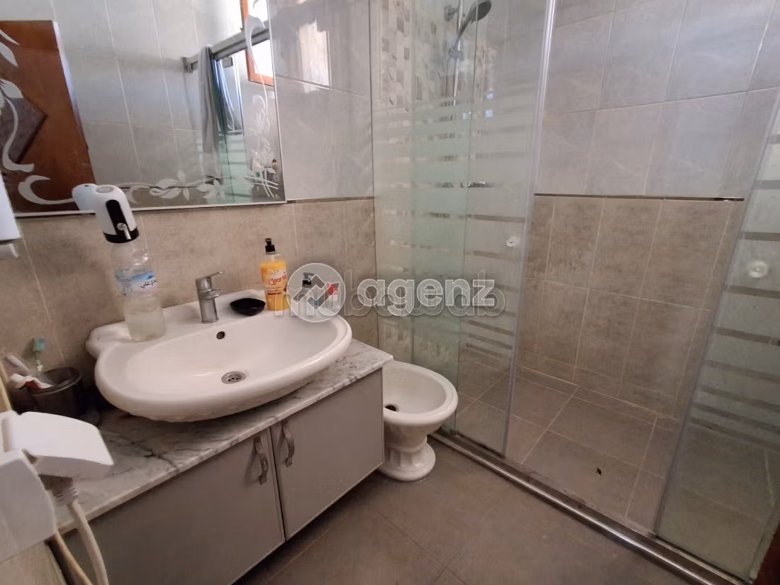 Villa à vendre 307 m², 4 chambres Autre Skhirate Témara