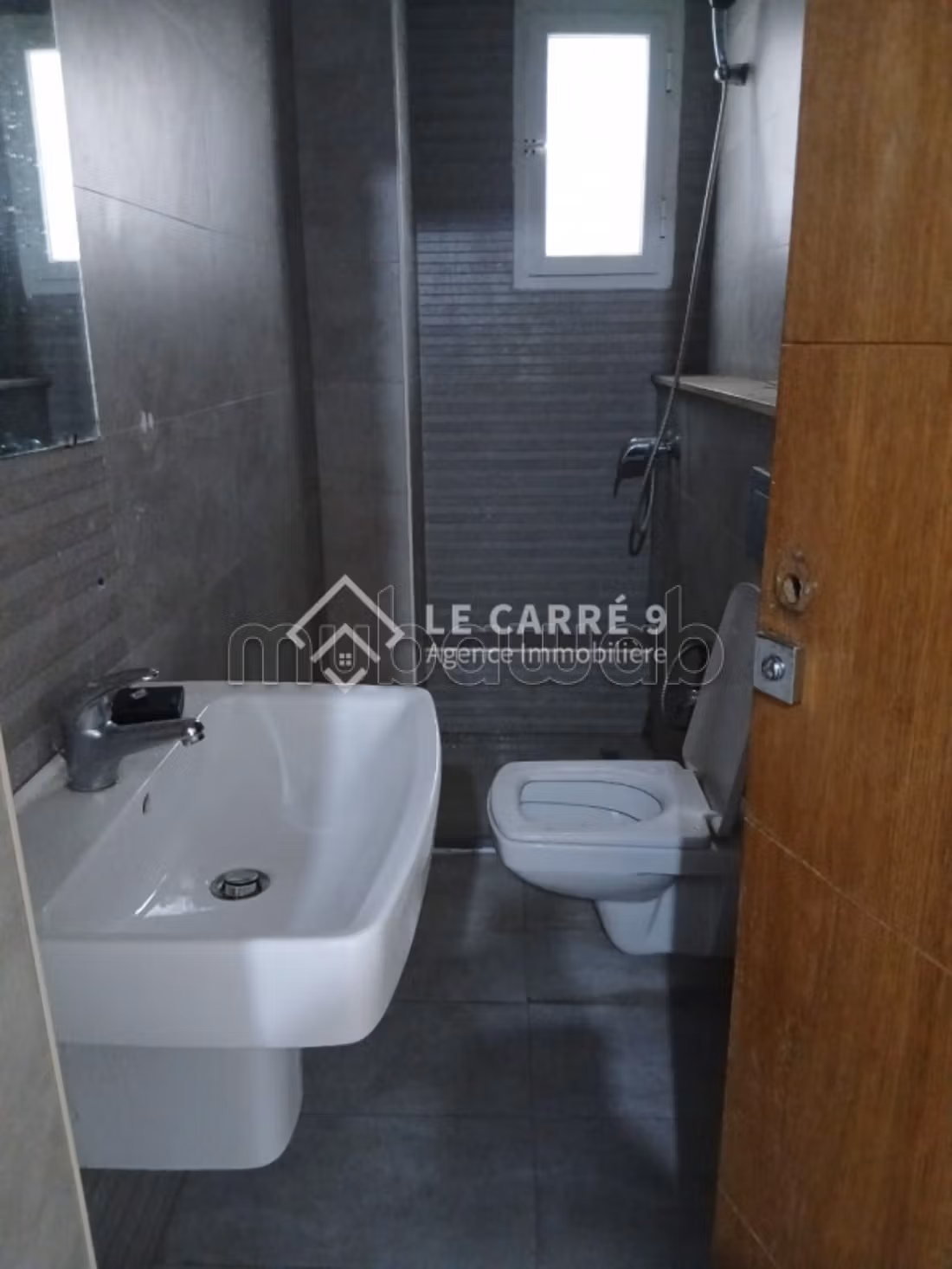 A vendre s1 à Cité Palmerais L'aouina