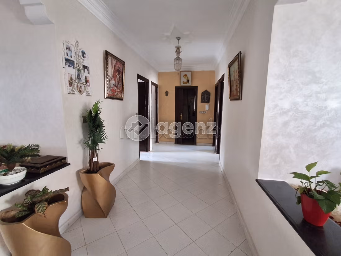 Apartamento en venta de 128 m², 3 habitaciones Assonboula Salé