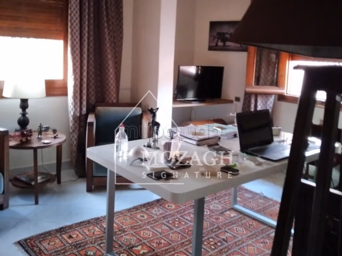 Bella villa con piscina privata a Targa