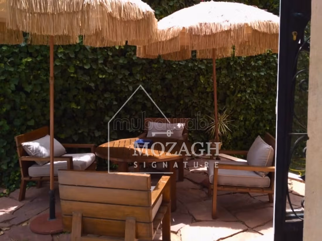 Bella villa con piscina privata a Targa