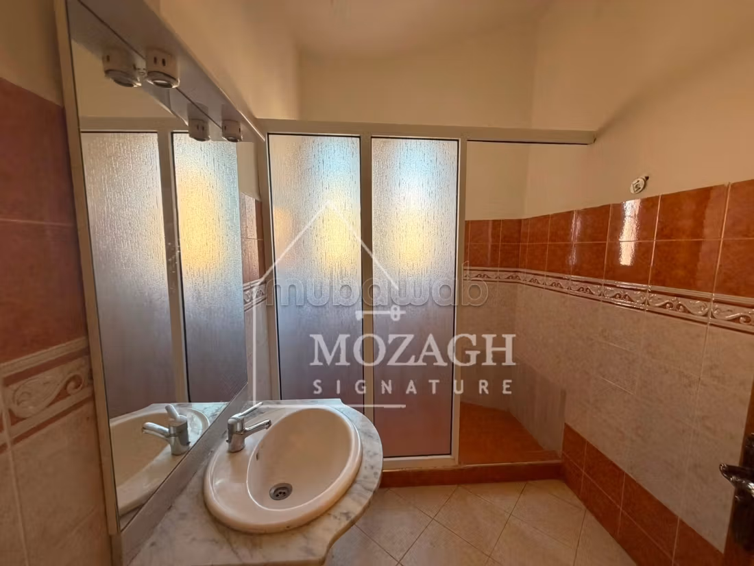 Bella villa con piscina privata a Targa