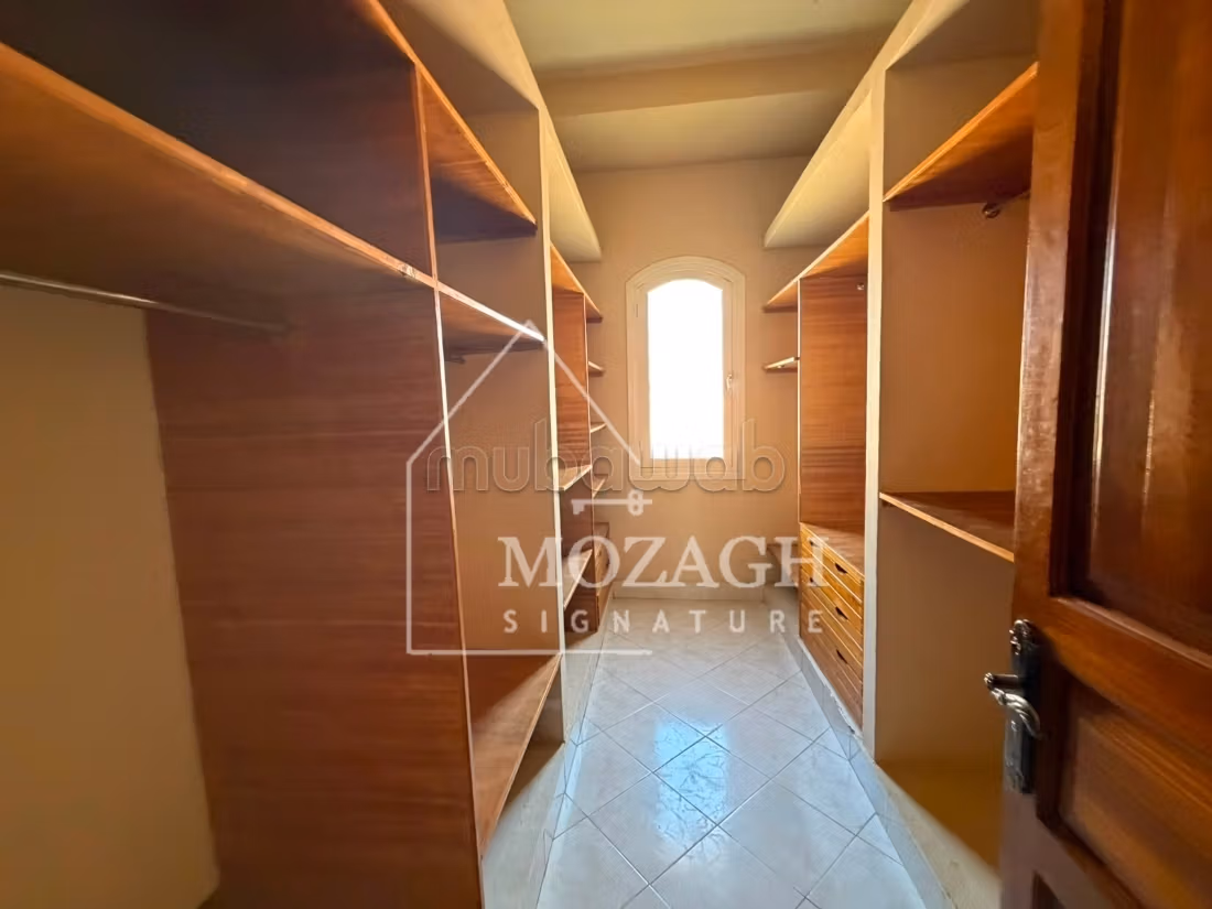 Bella villa con piscina privata a Targa