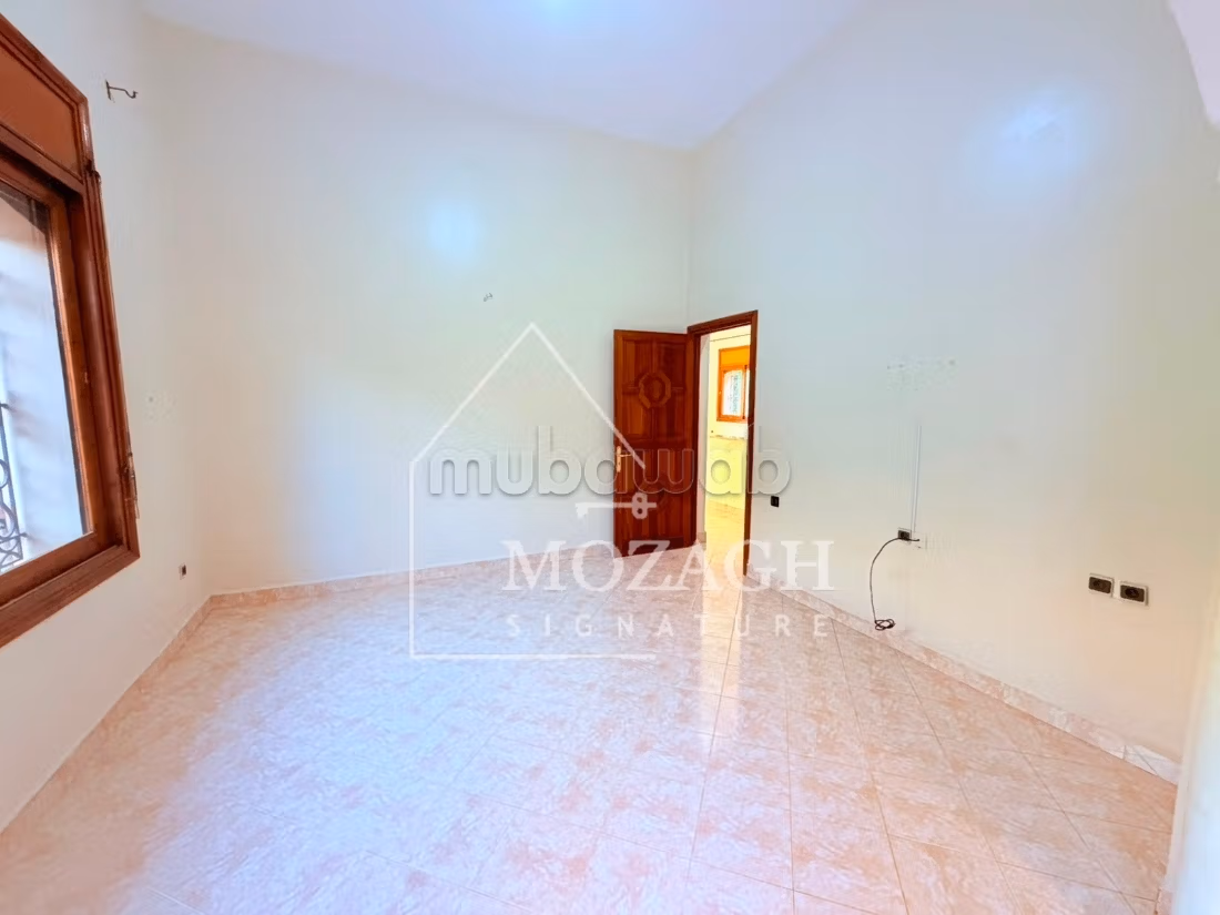 Bella villa con piscina privata a Targa