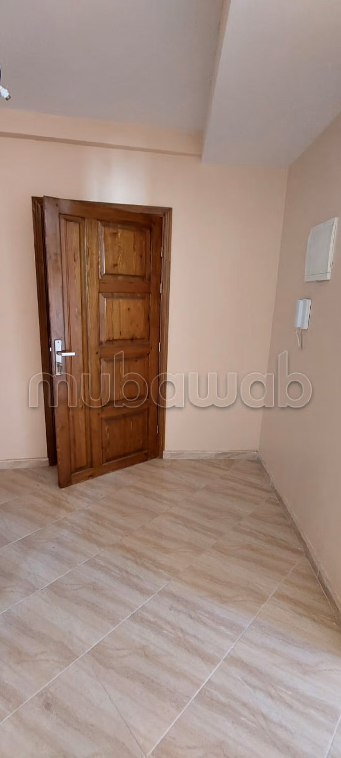 Appart vide neuve a louer longue location