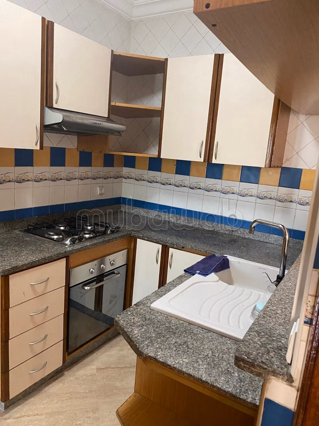 Appartement à louer à Gauthier. 4 grandes chambres. Parking et terrasse — 2