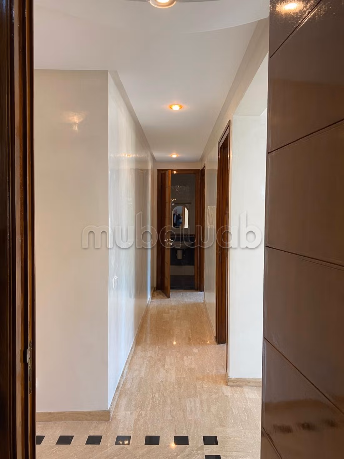 Appartement à louer à Gauthier. 4 grandes chambres. Parking et terrasse — 3