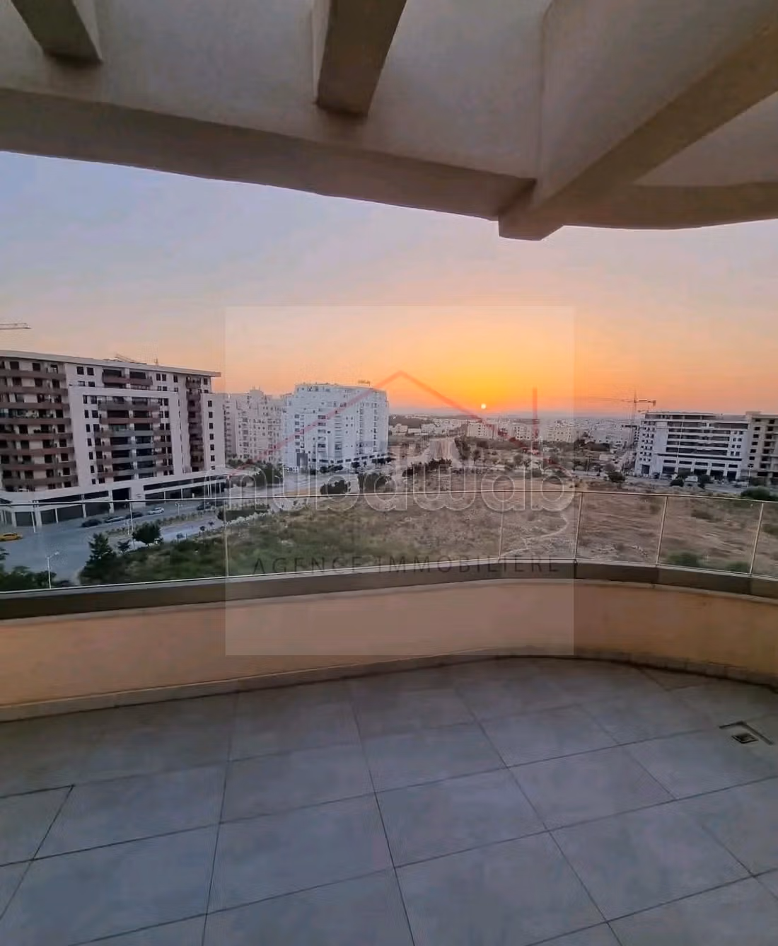 A louer un appartement s2 a jardin de carthage