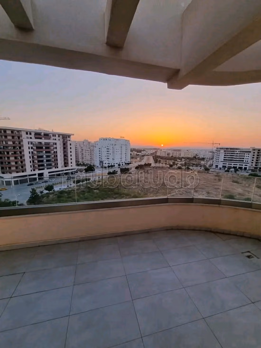 A louer un appartement s2 a jardin de carthage