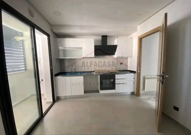 A louer un appartement s2 a jardin de carthage