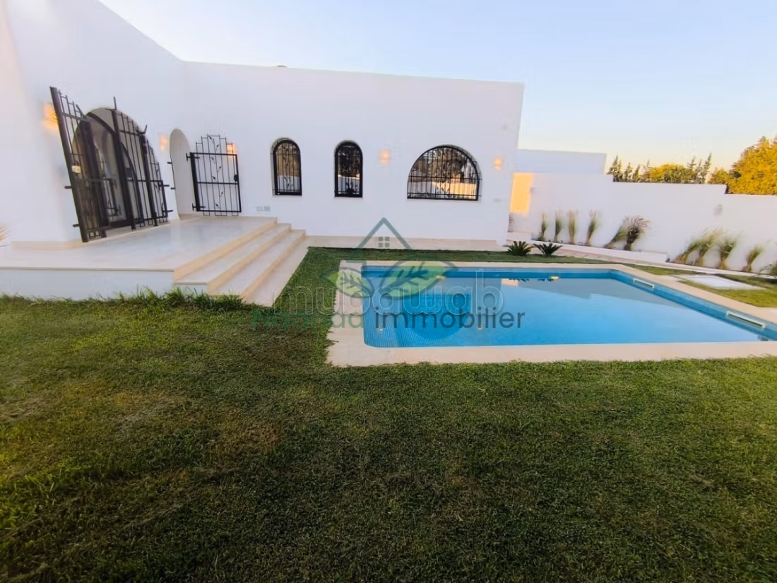 Location Estivale une Villa S4 Hammamet