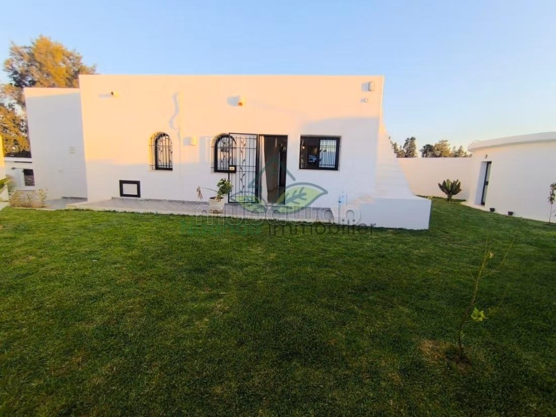 Location Estivale une Villa S4 Hammamet