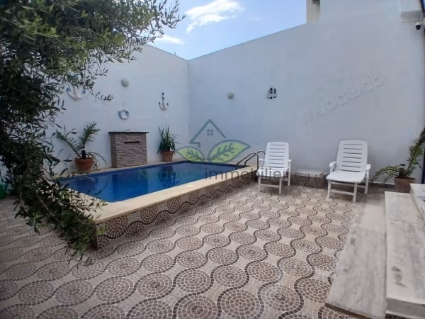 Location Annuelle une Villa S4 Hammamet