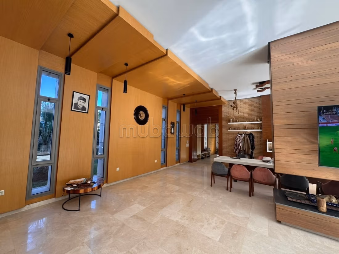 Villa d'Exception à Vendre – Souissi, Rabat