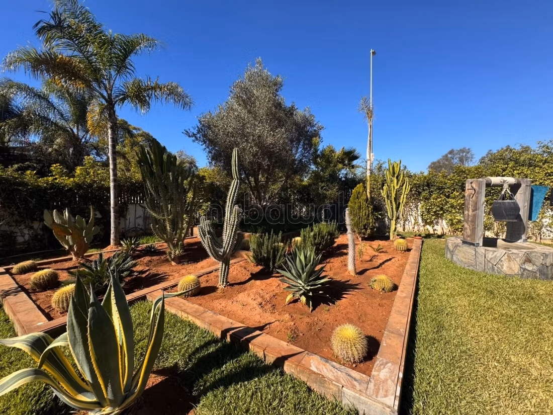 Villa d'Exception à Vendre – Souissi, Rabat
