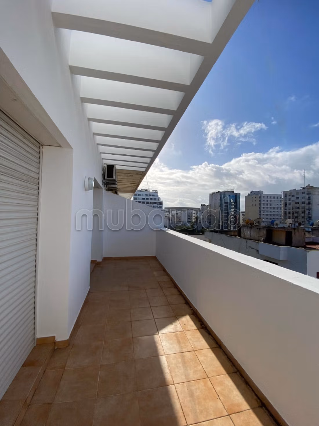 Duplex in affitto con terrazza vicino a bd d'anfa