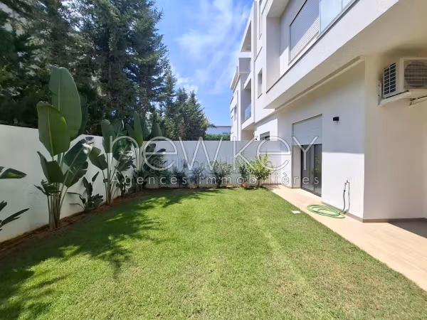 Appartement S2 avec jardin à La Soukra