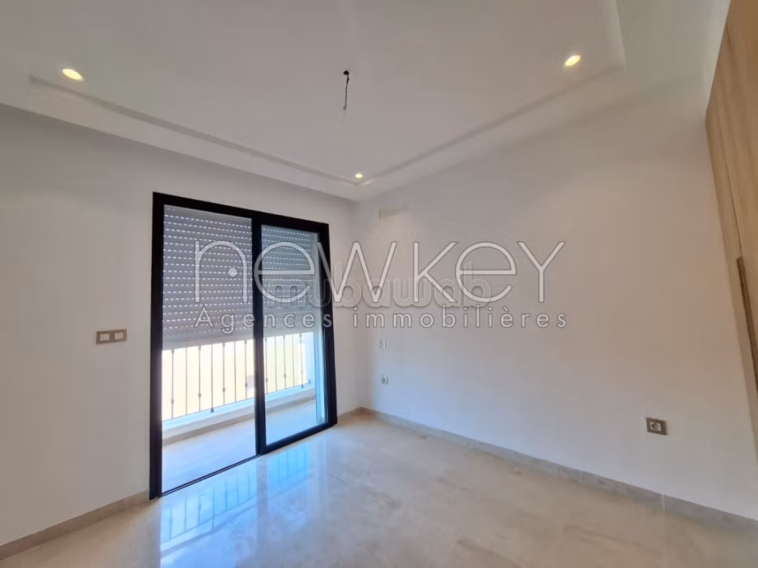 Appartement S1 à louer à La Soukra prés Closerie