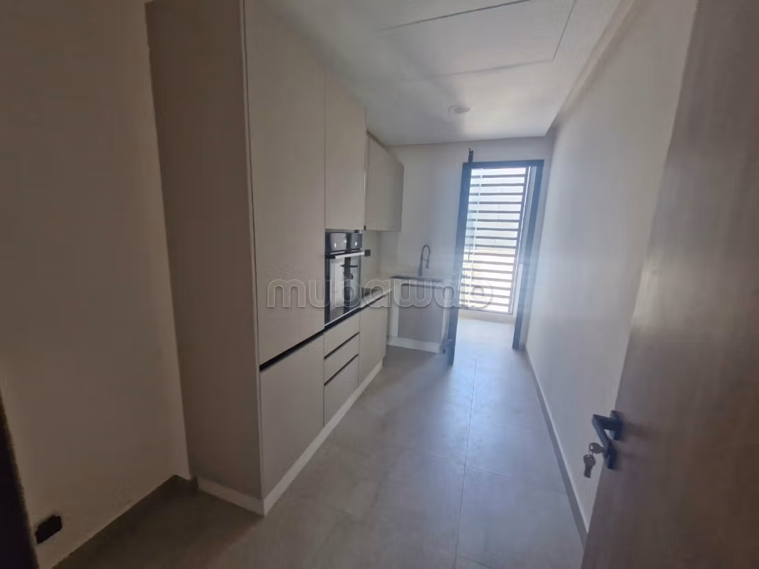 Appartamento in affitto a l'orengeraie souissi rabat