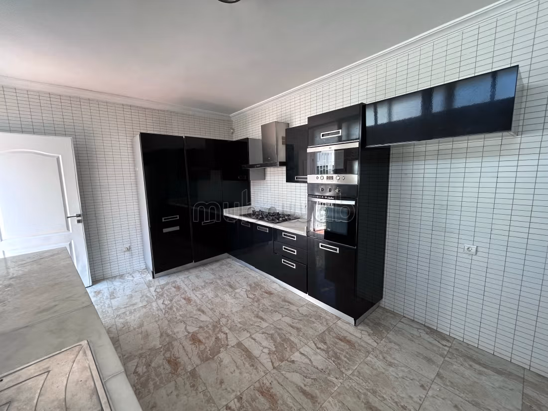 Villa a louer a quartier hassan