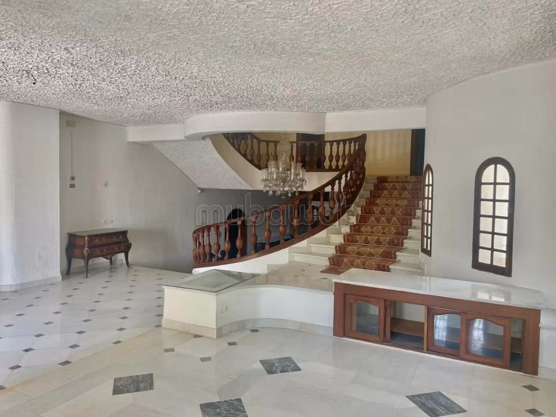 Villa S4 con giardino, Gammarth superiore